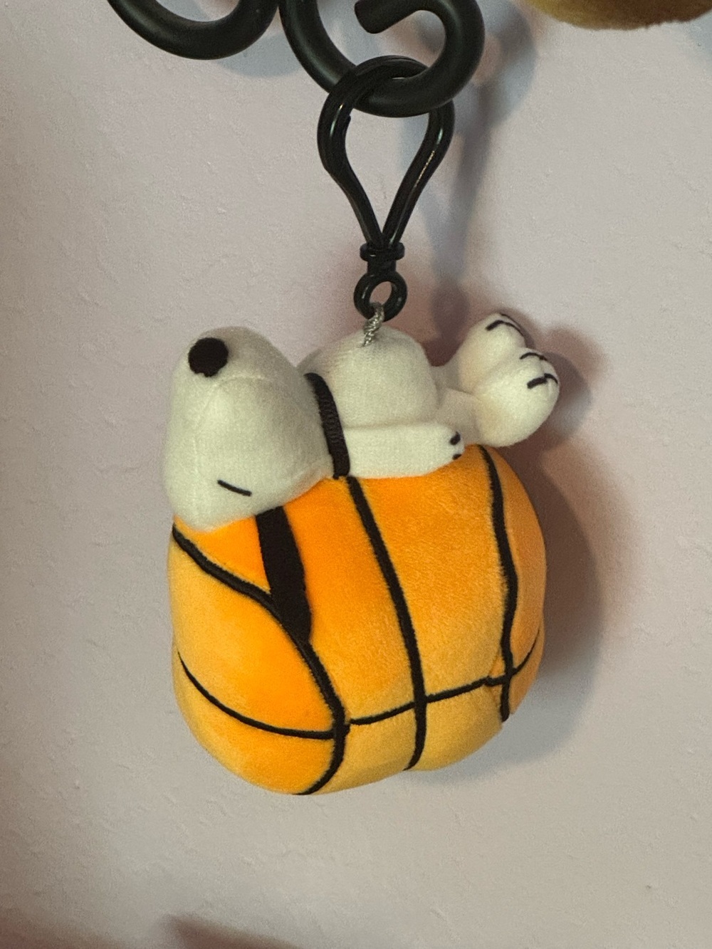 Peanuts Snoopy Plush Keychain on Basketball blind box new